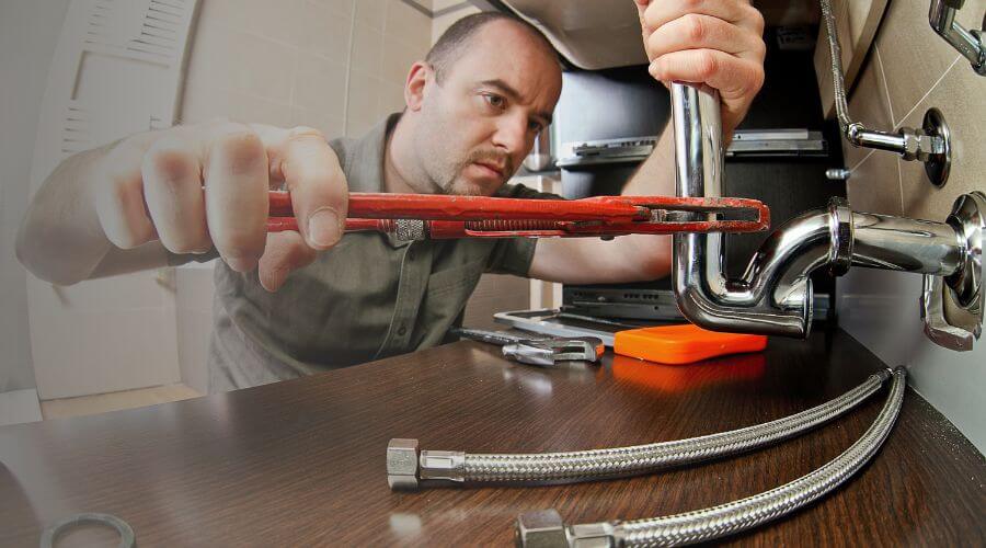 Expert burst pipe repair services in Clarksville, TN